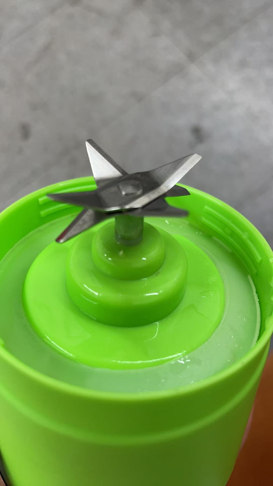 Portable Rechargeable Battery Juice Blender-blender - Image 3