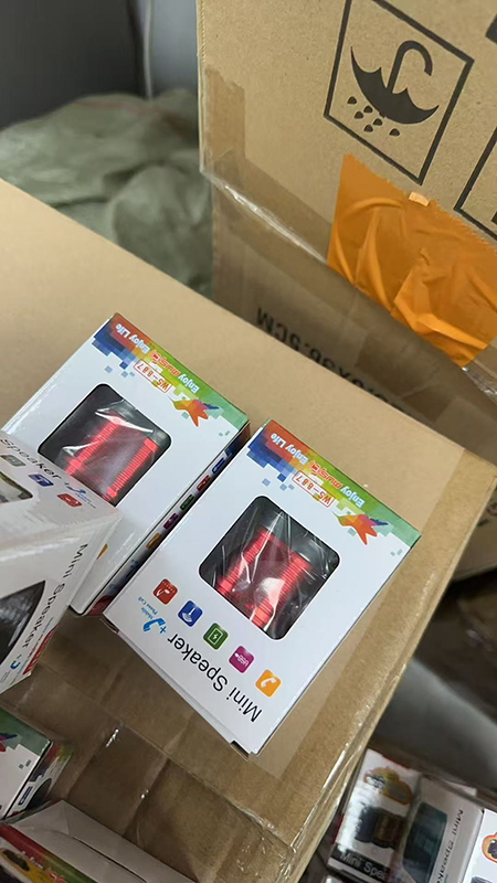 Mini Portable Bluetooth Speaker 5.3 - Wireless Small Speaker with TWS Stereo Pairing, 5W HD Sound, Supports TF Card/USB/FM Radio, Compact Design for Home, Outdoor, and Travel - Image 5